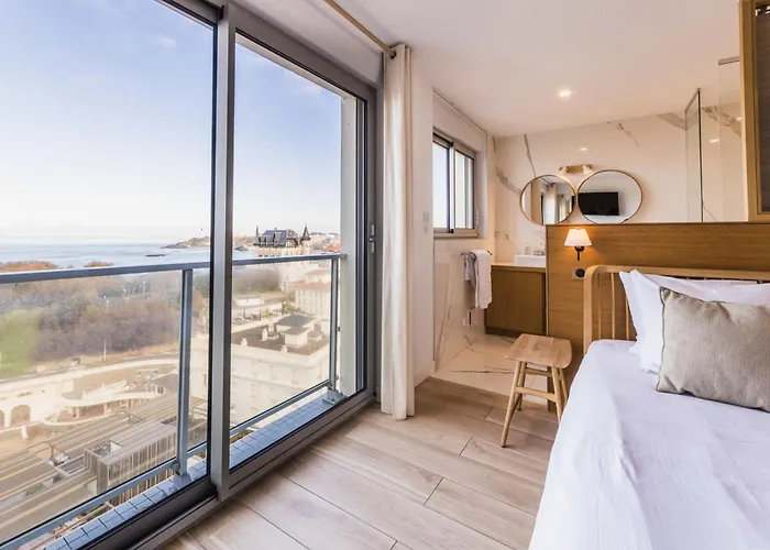 Daire Blue Uhaina Keyweek Sea View Downtown