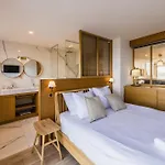 Апартаменты Blue Uhaina Keyweek Sea View Downtown *